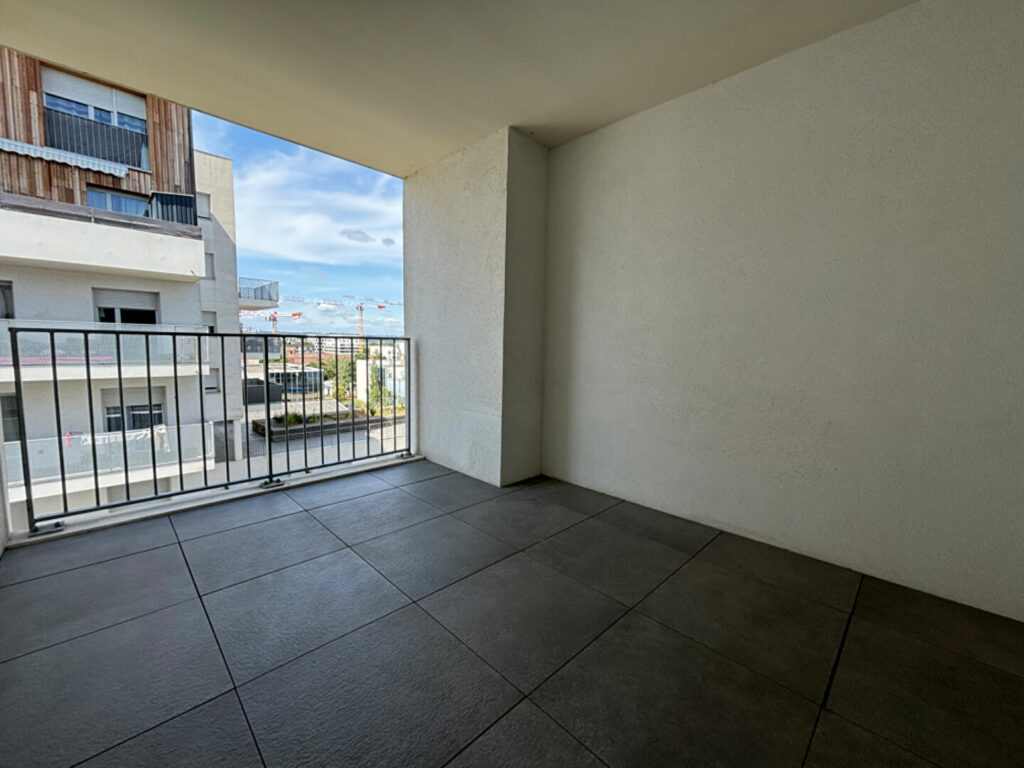 Studio de 31,73m2 avec balcon et garage