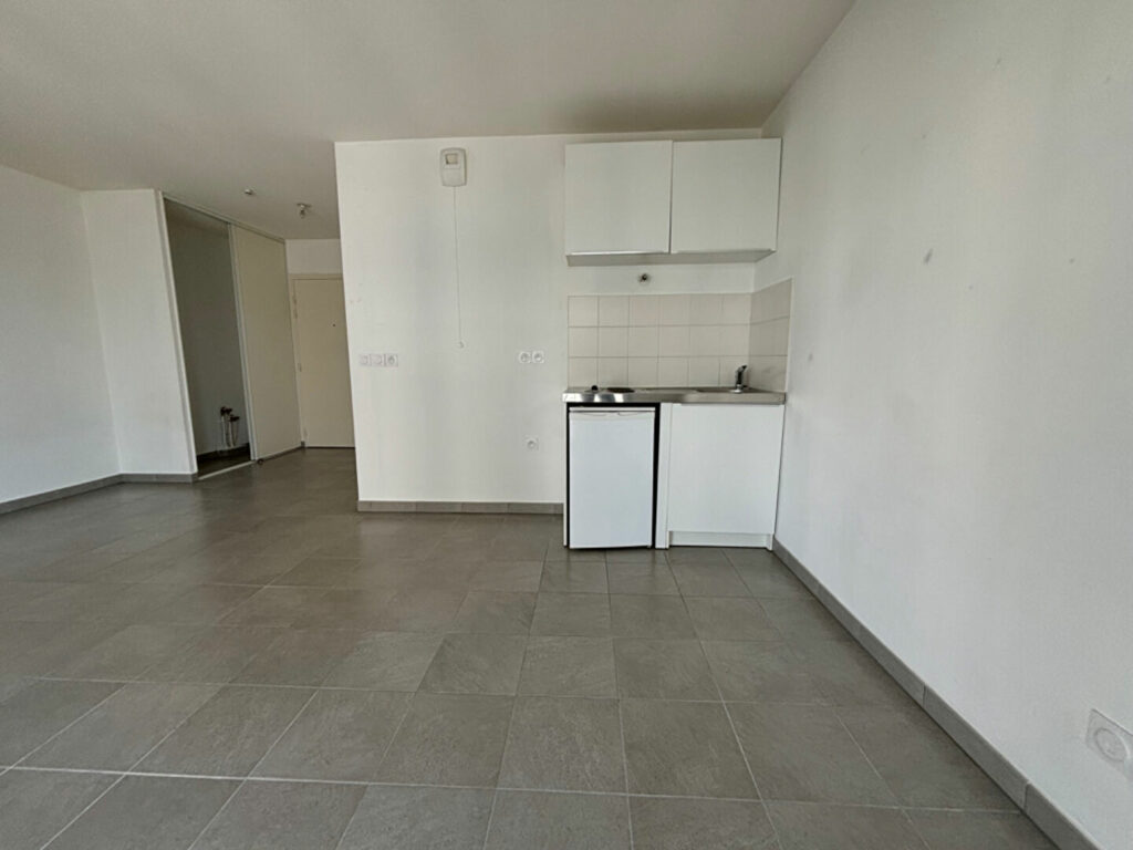 Studio de 31,73m2 avec balcon et garage