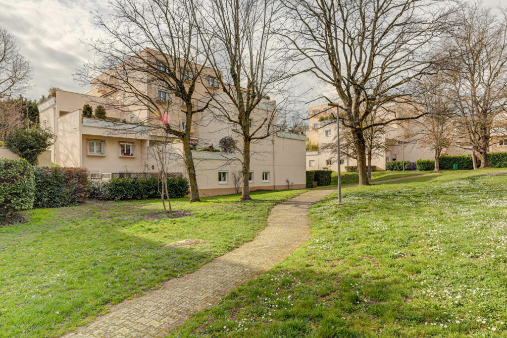 Appartement 103 m², terrasse de 40m²